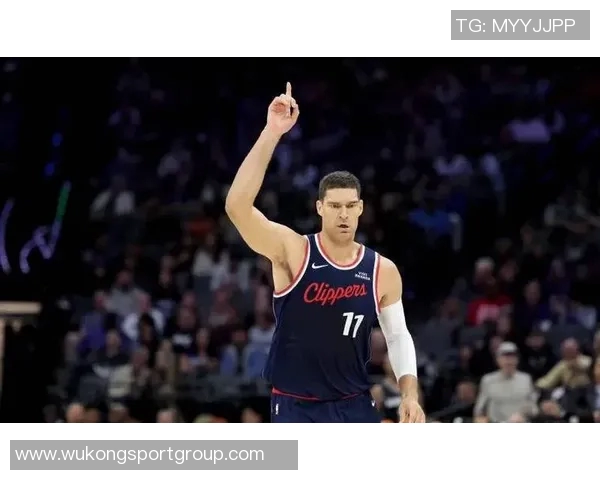 卢指导谈比尔伤病担忧科林斯将暂时担任首发球员 卢指导谈比尔伤病担忧科林斯将暂时担任首发球员