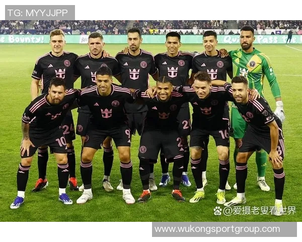 拜仁欧冠海报发布奥利塞比朔夫尤尔曼亮相展现球队风采