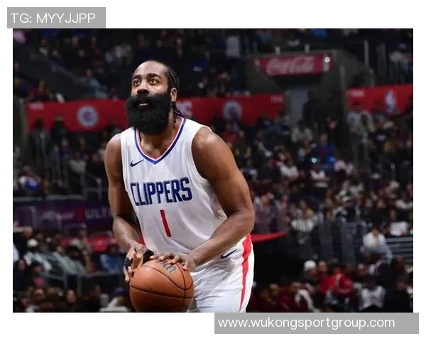 哈登梦回巅峰半场狂砍26分三分球6中5展现绝佳状态 哈登梦回巅峰半场狂砍26分三分球6中5展现绝佳状态