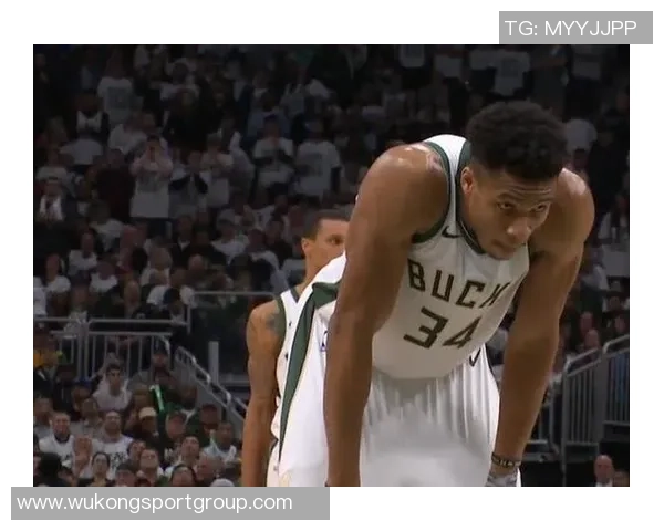 阿伦表现低迷12投仅3中仅得9分2篮板1抢断引发热议