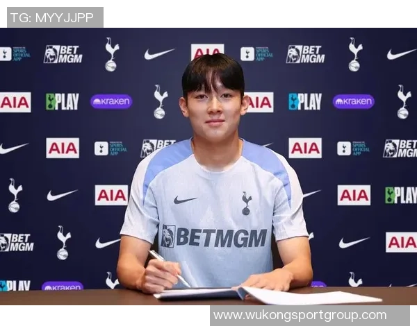 朴茨茅斯总监透露梁民革或被热刺召回寻找新替代者的计划正在进行中