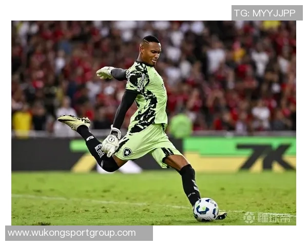 罗马门将斯维拉尔荣膺九月最佳球员表现出色仅失两球